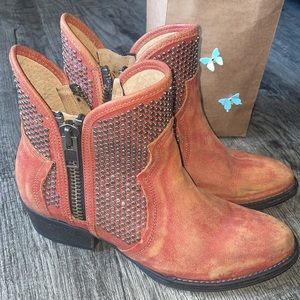 CIRCLE G, red orange boots(9) ankle cowboy